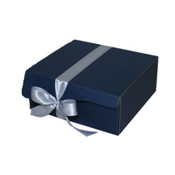 Pudełko prezentowe zamykane wstążką gift box- RW04