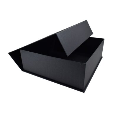 HM104-02 - czarne pudełko prezentowe